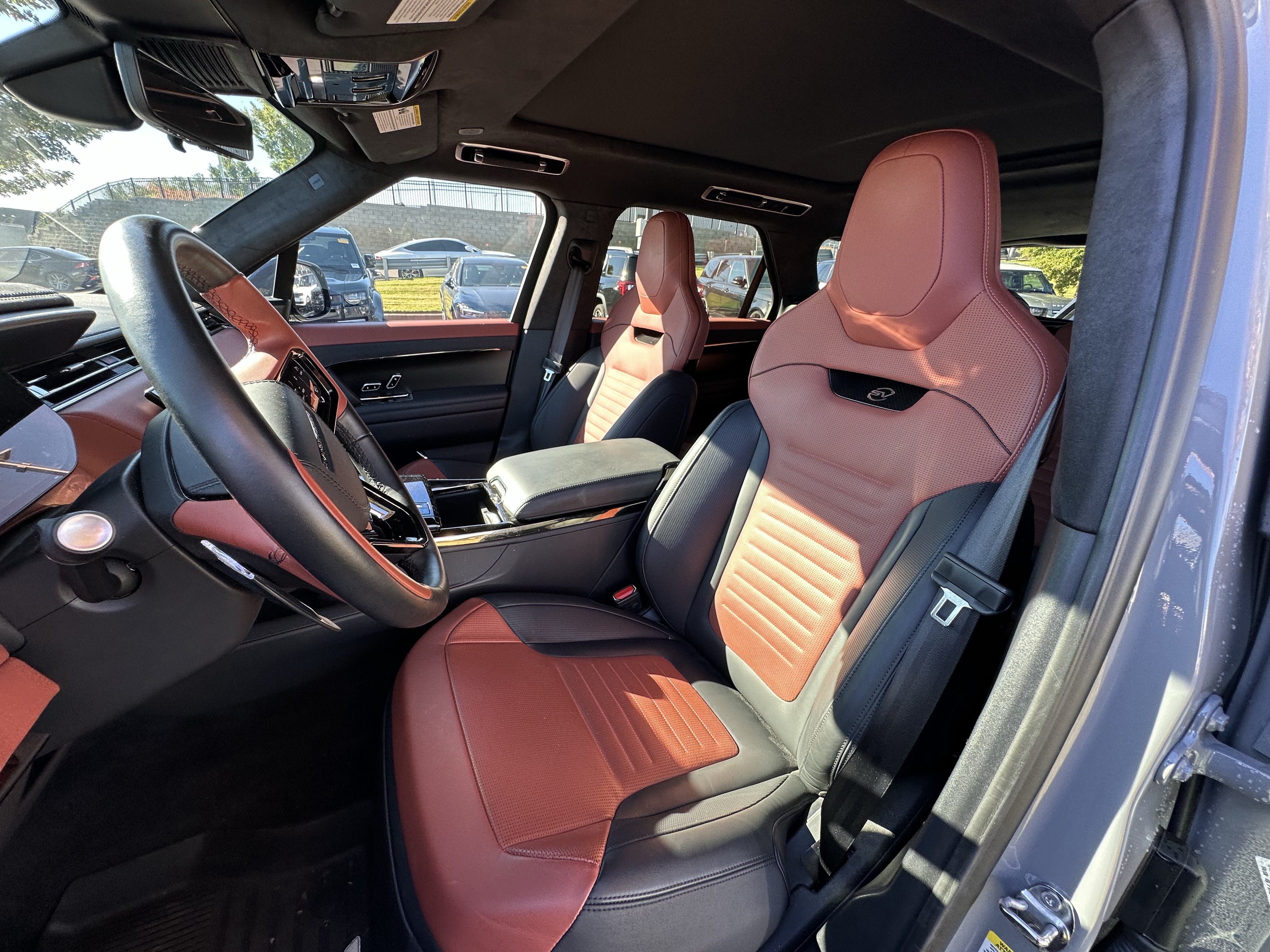 Certified 2025 Land Rover Range Rover Sport SV Edition Two AWD/4WD image 18