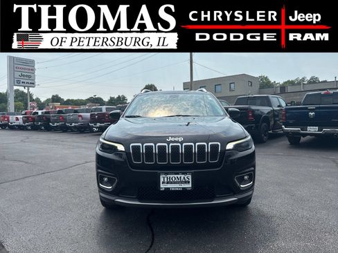Used 2019 Jeep Cherokee Limited AWD/4WD image 2