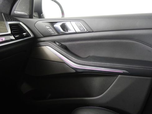 Certified 2023 BMW X7 xDrive40i w/ Premium Package image 30