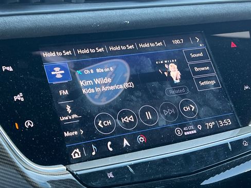 Certified 2024 Cadillac XT6 Sport w/ Platinum Package image 25