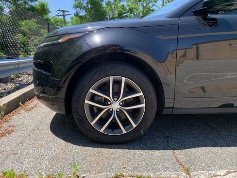 Certified 2024 Land Rover Range Rover Evoque S image 9