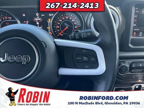 Used 2018 Jeep Wrangler Unlimited Sport S AWD/4WD image 14
