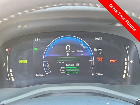 Used 2025 Toyota Camry SE w/ Convenience Package FWD image 7