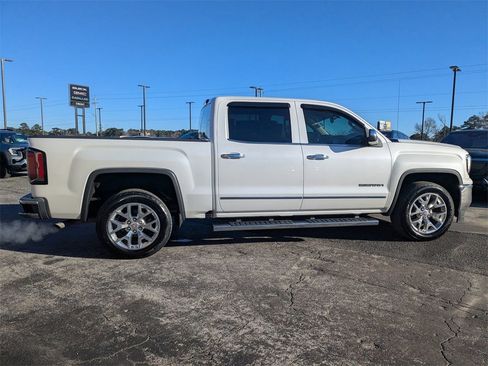 Used 2018 GMC Sierra 1500 SLT w/ SLT Premium Package image 5