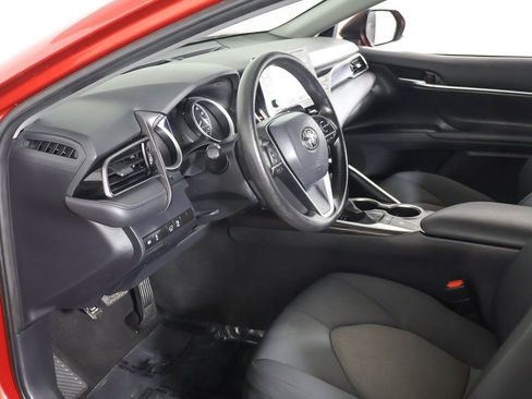 Used 2024 Toyota Camry LE image 19