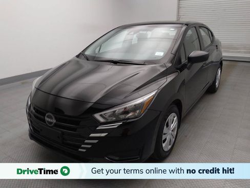 Used 2025 Nissan Versa S w/ Trunk Package FWD image 1