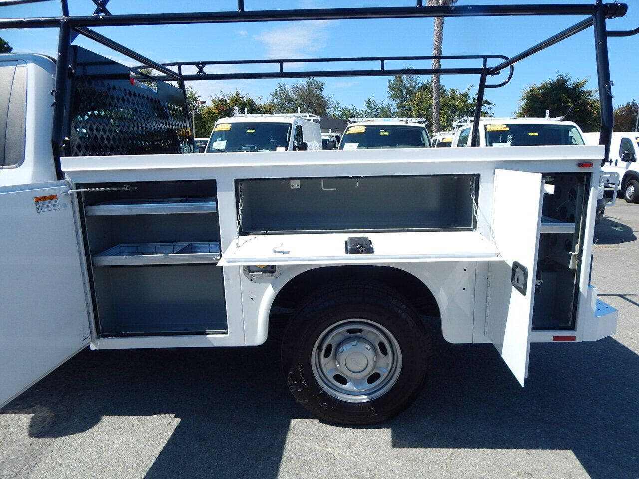 Used 2019 Ford F350 XL w/ Power Equipment Group RWD image 3