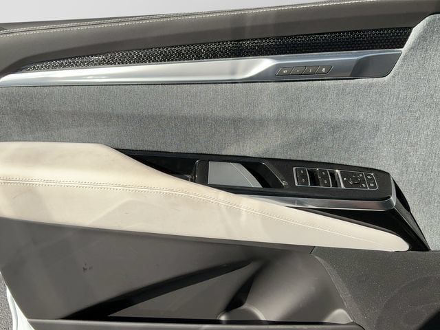 Used 2026 Cadillac Escalade V AWD/4WD image 9