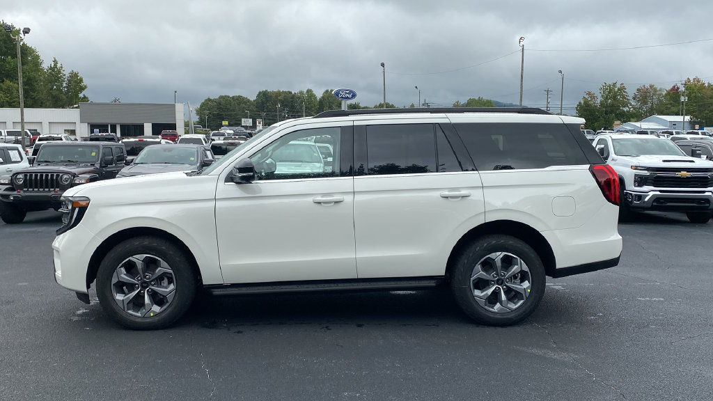 New 2027 Ford Expedition Active AWD/4WD image 8