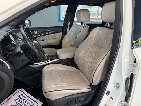 Used 2019 INFINITI QX60 Luxe w/ Limited Package AWD/4WD image 13