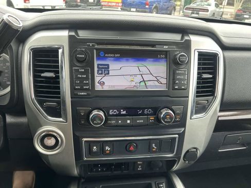 Used 2016 Nissan Titan SV image 13