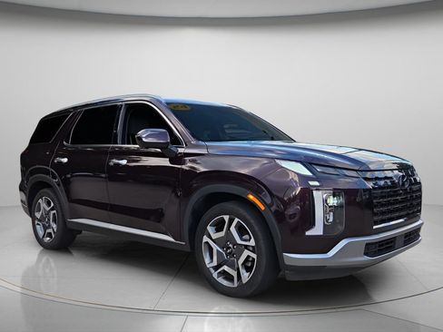 Used 2024 Hyundai Palisade SEL w/ Premium Package FWD image 9