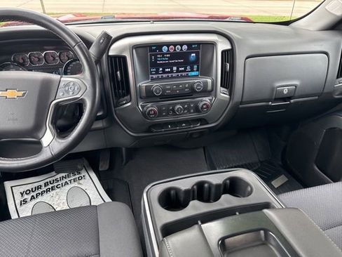 Used 2018 Chevrolet Silverado 1500 LT w/ All Star Edition AWD/4WD image 17