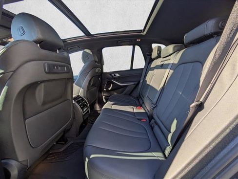 Used 2020 BMW X5 sDrive40i w/ Premium Package image 22