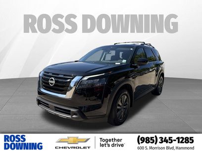 Used 2024 Nissan Pathfinder SV w/ SV Premium Package