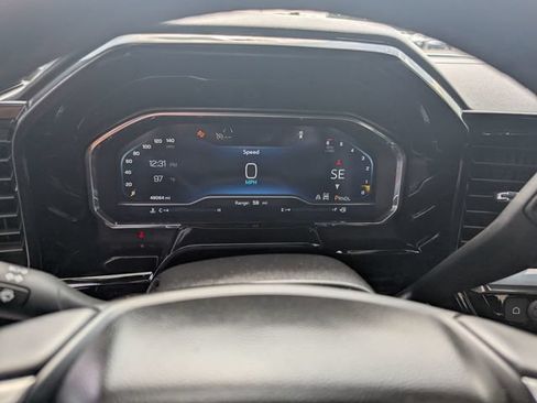 Used 2025 Chevrolet Silverado 1500 LT AWD/4WD image 20