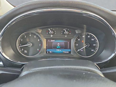 Used 2021 Buick Encore Preferred w/ Safety Package image 16