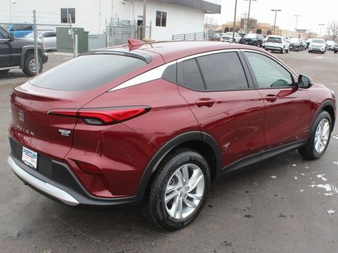 New 2025 Buick Envista Preferred w/ Convenience II Package image 10