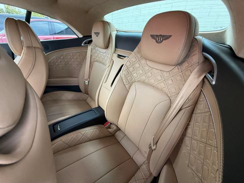 Used 2020 Bentley Continental GT V8 AWD/4WD image 34