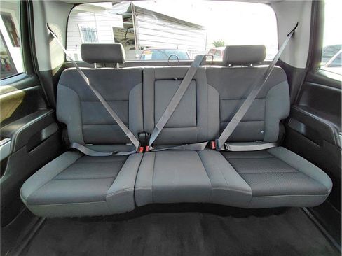 Used 2015 Chevrolet Silverado 2500 LT image 8