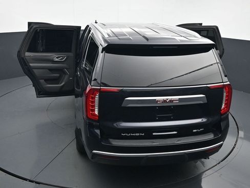 Used 2022 GMC Yukon SLT w/ SLT Premium Package RWD image 31