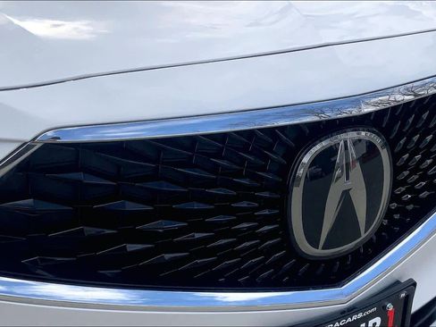 Used 2023 Acura MDX SH-AWD w/ Technology Package image 32