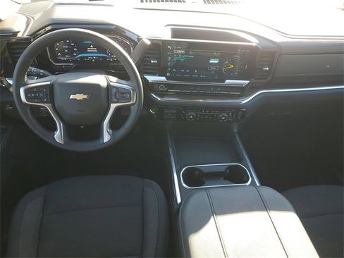 Used 2025 Chevrolet Silverado 2500 LT image 14