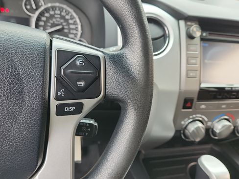 Used 2014 Toyota Tundra SR5 image 22