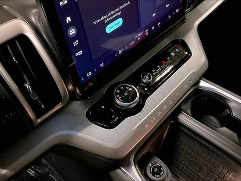 Certified 2025 Ford Expedition Max Active AWD/4WD image 17