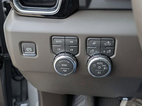 New 2026 GMC Sierra 3500 Denali image 23