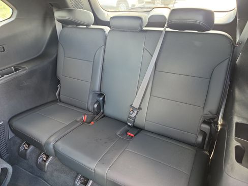 Certified 2026 Buick Enclave Preferred FWD image 13