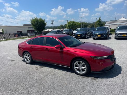 Used 2024 Honda Accord LX image 7