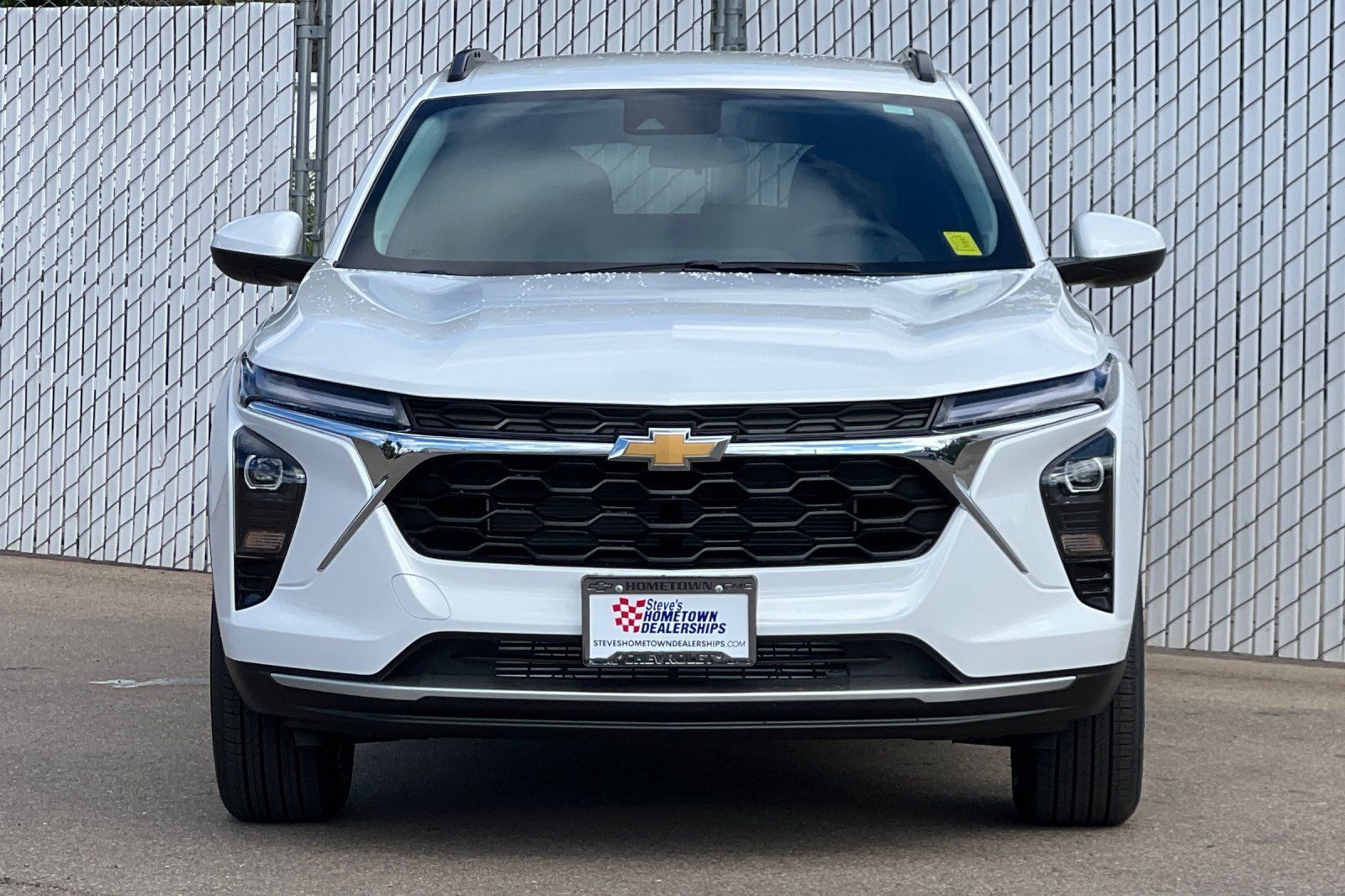 New 2026 Chevrolet Trax LT w/ LT Convenience Package FWD image 6