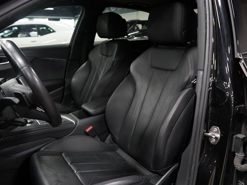 Used 2019 Audi A4 2.0T Premium Plus FWD image 11