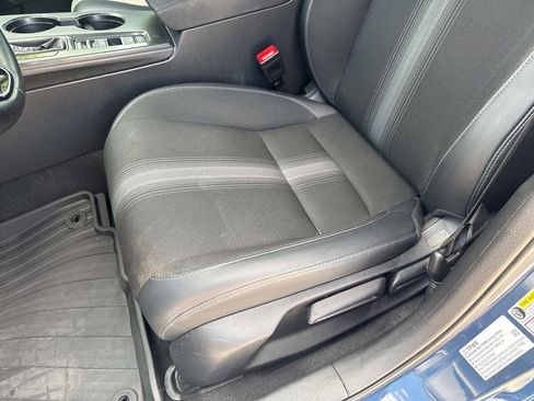 Used 2025 Honda Civic Sport image 18