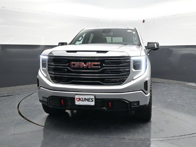 Used 2022 GMC Sierra 1500 AT4 w/ AT4 Preferred Package AWD/4WD image 7