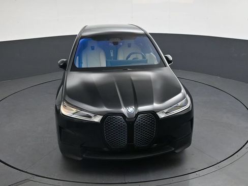 Used 2024 BMW iX xDrive50 AWD/4WD image 29