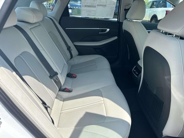 New 2026 Hyundai Sonata SEL FWD image 13