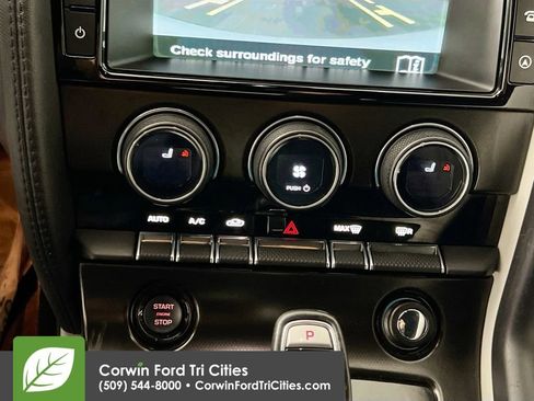 Used 2016 Jaguar F-TYPE Coupe RWD image 8