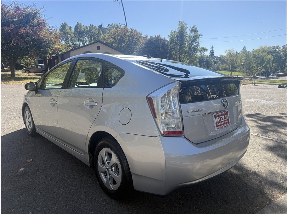 Used 2010 Toyota Prius Five FWD image 3