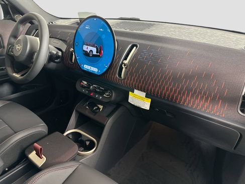 New 2026 MINI Cooper Countryman S w/ Comfort Package Max image 32