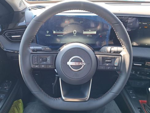 New 2026 Nissan Kicks SR w/ SR Premium Package image 15