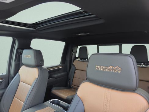 New 2026 Chevrolet Silverado 2500 High Country w/ Technology Package AWD/4WD image 27