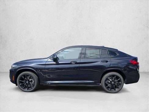 Used 2025 BMW X4 xDrive30i w/ Premium Package AWD/4WD image 9