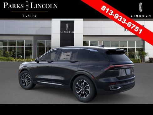 New 2026 Lincoln Nautilus Premier AWD/4WD image 4