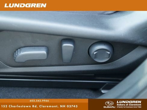 Used 2024 Subaru Crosstrek 2.0i Premium AWD/4WD image 15