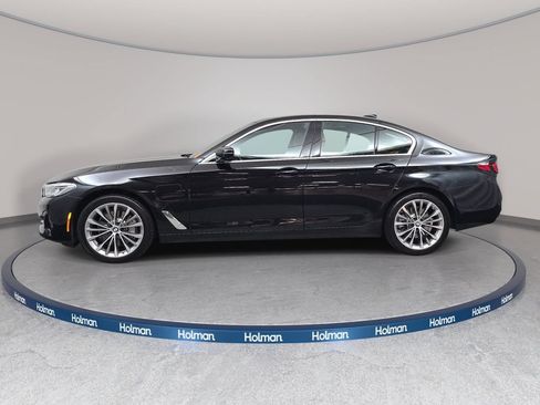 Used 2021 BMW 530e RWD image 9