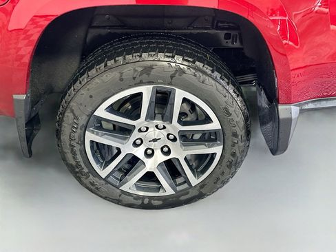 Used 2024 Chevrolet Colorado Z71 w/ Z71 Convenience Package 2 AWD/4WD image 30