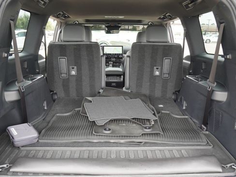 Used 2024 Lexus GX 550 AWD/4WD image 39