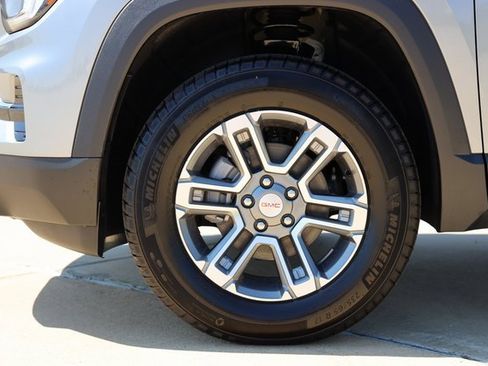 New 2026 GMC Terrain Elevation image 9